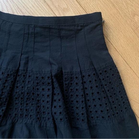 NWT Gap Short Crochet Eyelet Circle Skirt Size 2 - Picture 3 of 8